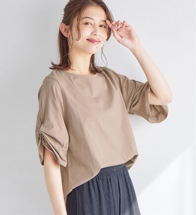 Viola e Viola（ヴィオラ エ ヴィオラ）の「綿１００％袖タックＴシャツ（Tシャツ）」