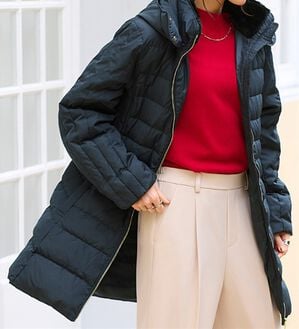 BELLUNA（ベルーナ）の「細見え！フレンチダウン使いロング丈コート（ロングコート）」｜ネイビー