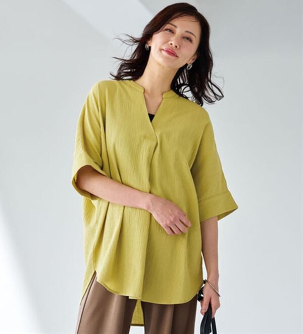 BELLUNA（ベルーナ）の「綿１００％楊柳素材ドルマンチュニック（チュニック）」｜ライム