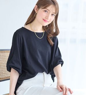 alotta（アロッタ）の「さらっと軽い綿混ストライプ袖タックプルオーバー（ブラウス）」｜ネイビー無地